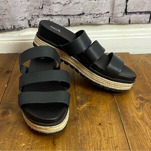 Mia girl Elda platform sandals Womens size 9.5 black